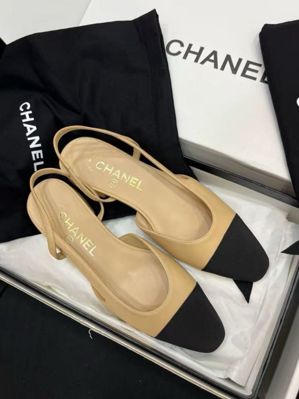 CHANEL Classic Cap‑Toe Slingback Flat‑Heel Shoes